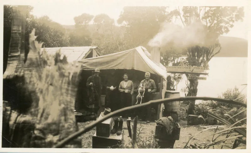 Photograph: Tim Smith's hut at Puysegur Point lighthouse, Fiordland, Jan 1942