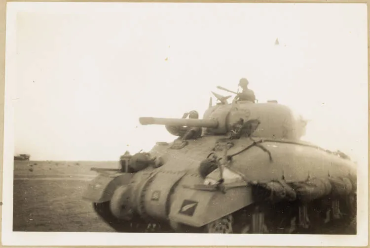 Two New Zealand soldiers in a Sherman tank, Tunisia, 1943