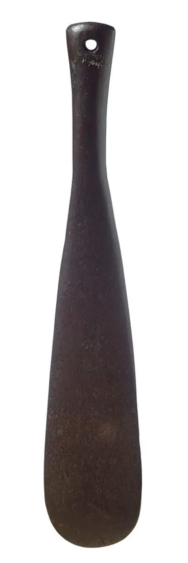 Image: Patu pora (iron hand club)