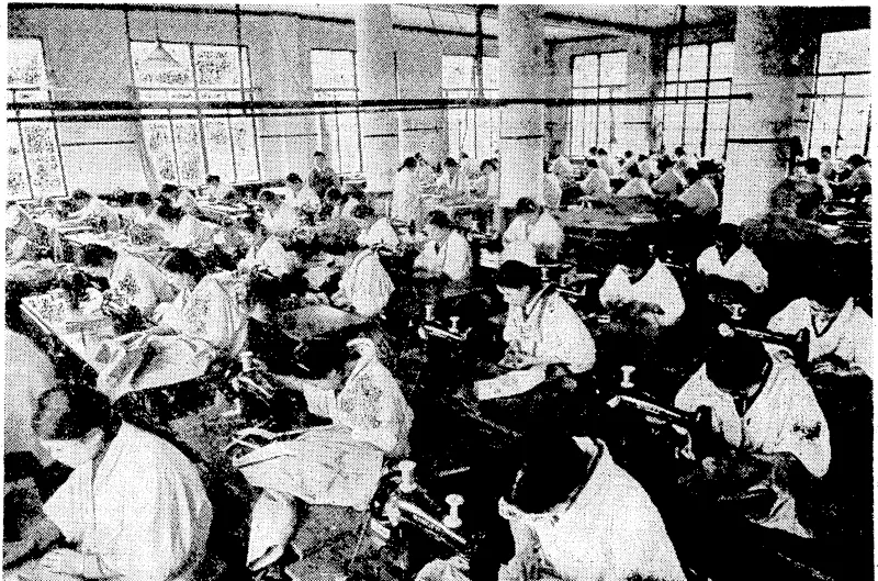 A sewing-machine class in Tokio at a school where Japanese girls are instructed in modern methods of making clothes. .. , ■ . (Evening Post, 19 November 1938)