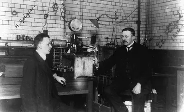 Image: Ernest Rutherford and Hans Geiger, physics laboratory, Manchester University, England