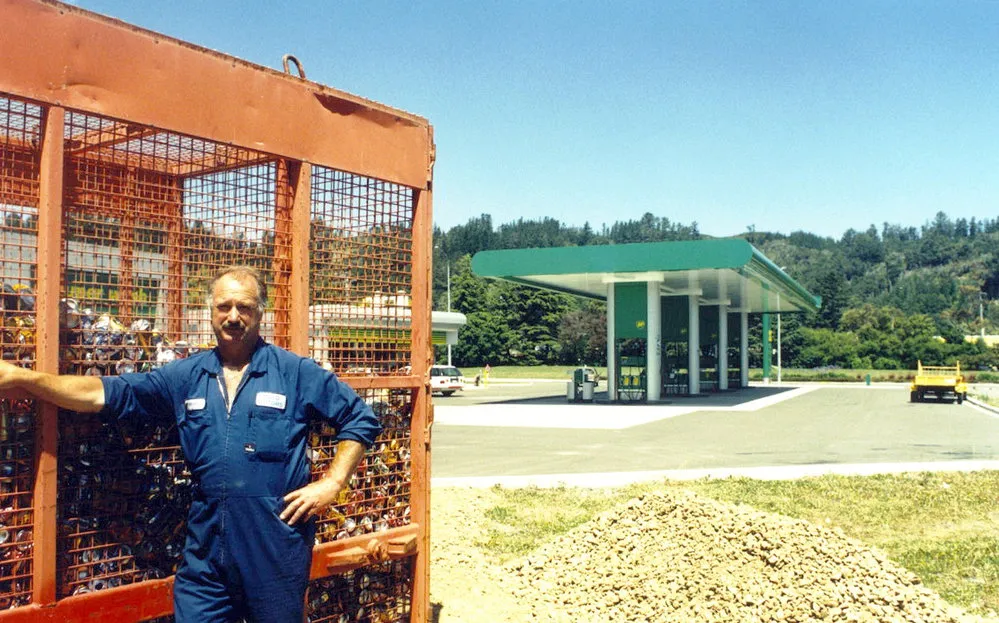 Scouts; Cash for Cans cage relocated to the eastern side of King Street.