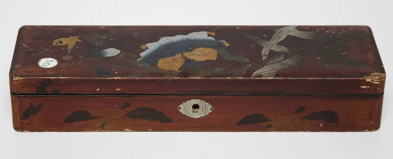 Box - Trinket Wood and Lacquer Finish Japanese
