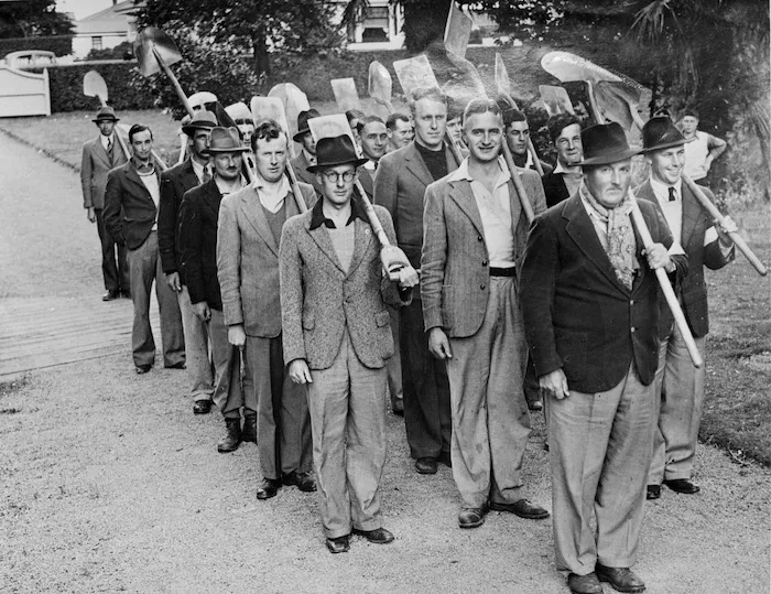 Men of the Elmwood Home Guard of Christchurch ready to dig trenches