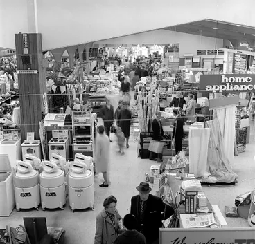 Image: Hazelwoods Women's Day Interiors [P1-4518-6908]