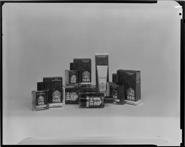 Image: Range of Sir International Irish Moss Toiletries