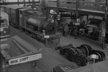 Image: Photograph of Peveril locomotive, van and cars