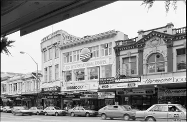 Image: Karangahape Road, Auckland Central, 1990