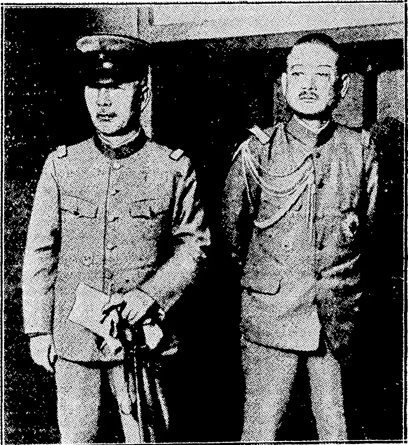 JAPAN'S MILITARY LEADERS IN MANCHURIA.—GeneraI Kan-, aya, Chief of the General Staff (riglit) -with General Mulo, General Inspector of Military. Education prior, to Japan's occupation of Mukden. Later cables refer to General Hasebe, ivho defeated the .Chinese at Nonni River. (Evening Post, 19 November 1931)