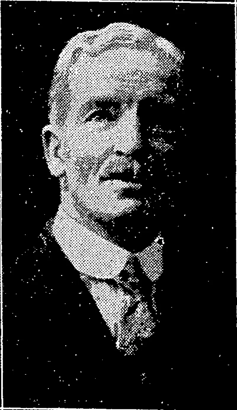 r.-Anarow rnoto. MR. ARTHUR YOUNG, of Wellington, who has had conferred upon him the Japanese Order of the Rising Sun (fifth class). (Evening Post, 27 August 1932)
