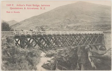 Image: Arthur's Point Bridge, between Queenstown and Arrowtown, New Zealand