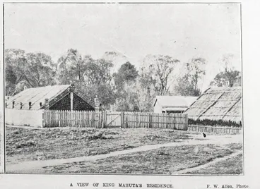 Image: A view of King Mahuta's residence