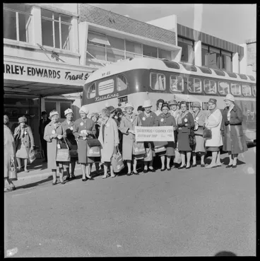 Image: Tauranga Garden Club leaving for Australian tour.