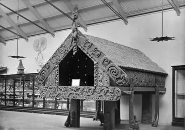 Image: Carved pataka (storehouse) named Te Oha, Auckland Museum