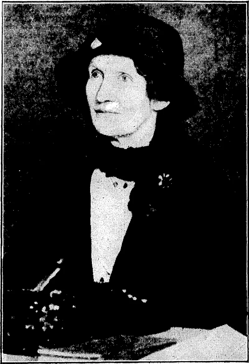 Evening Post" Photo. MRS. E. R. McCOMBS, M.P., who diedin the early, hours of this morning. '• She was New Zealand's first and only vooman member-of Parliament, having been elected in 1933 at the Lyttelton by-election made, necessary by the death, of her husband, the late Mr.Ji McCombs. (Evening Post, 07 June 1935)
