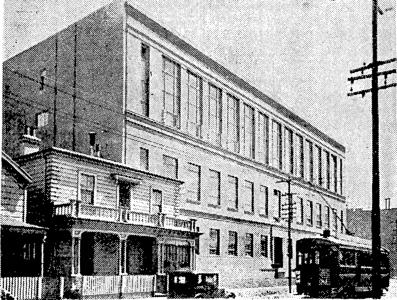 Evening Post" Photo, Scene outside the railivay station this morning as- a large crowd watched the departure of the second echelon for Trentham Mobilisation Camp. "Evening Post" Photo. A building, nearly complete, in Upper Willis Street, to be used by tlie Health authorities as a dental clinic. (Evening Post, 12 January 1940)