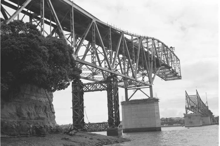 Construction of the Auckland Harbour Bridge, 1958