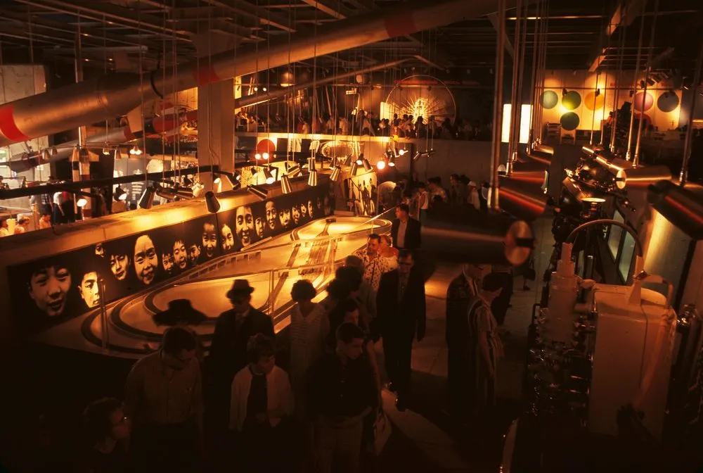 Japan series: exhibition, rocket