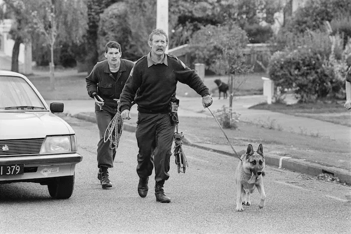 Police searching for escaper Selwyn Innes in Lower Hutt - Photograph taken by Greg King