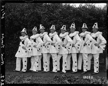 Image: Kiwi Pierrots in England