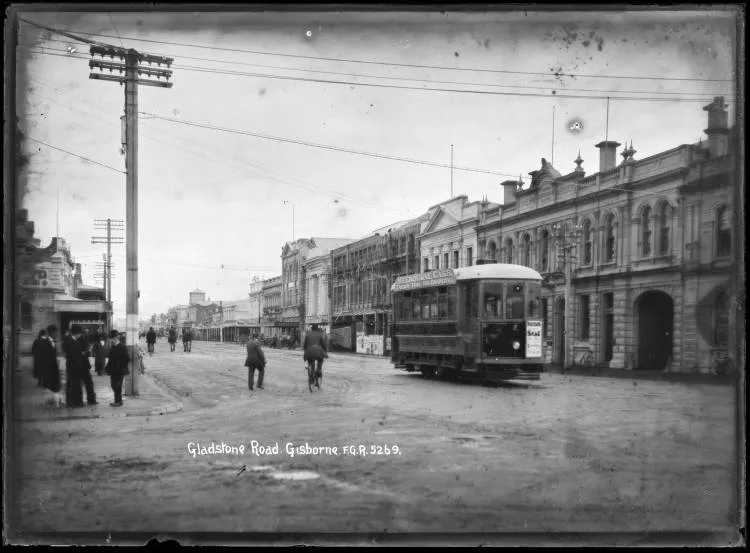 Gladstone Road, Gisborne
