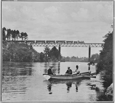 Image: Claudelands Railway Bridge