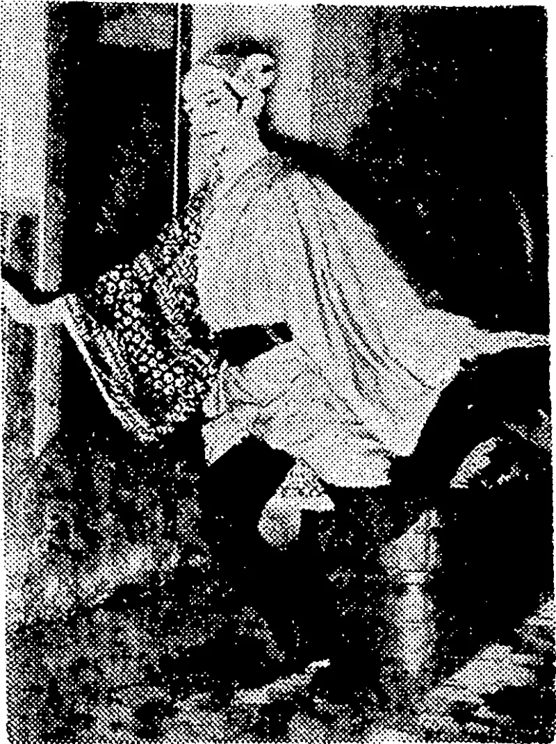Mr. H.\ Algeranoff, of the Covenl Garden Russian Ballet, gibing a demonstration of Japanese dancing at a gathering in the Tivoli Theatre last weekend, ivh'en 500 guests were entertained by\ the Japanese ConsuLGeneral, Mr. K. Gunji'. ... (Evening Post, 04 March 1939)