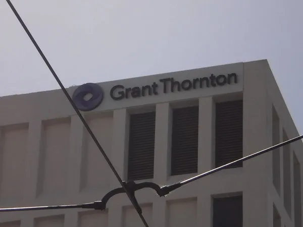 Tramlines by Grant Thornton House