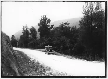 Glass plate negative – Kaimai Hill Image: Glass plate negative – Kaimai Hill