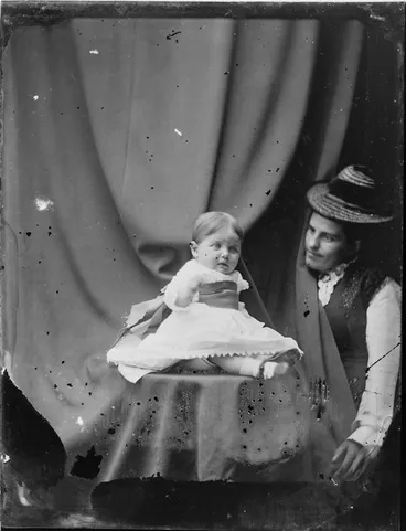 Image: Unidentified baby and woman