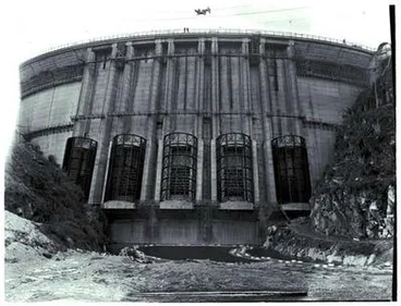 Whakamaru and Maraetai hydro. Image: Whakamaru and Maraetai hydro.