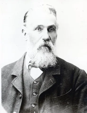 Image: Photograph – Edward John Pearson