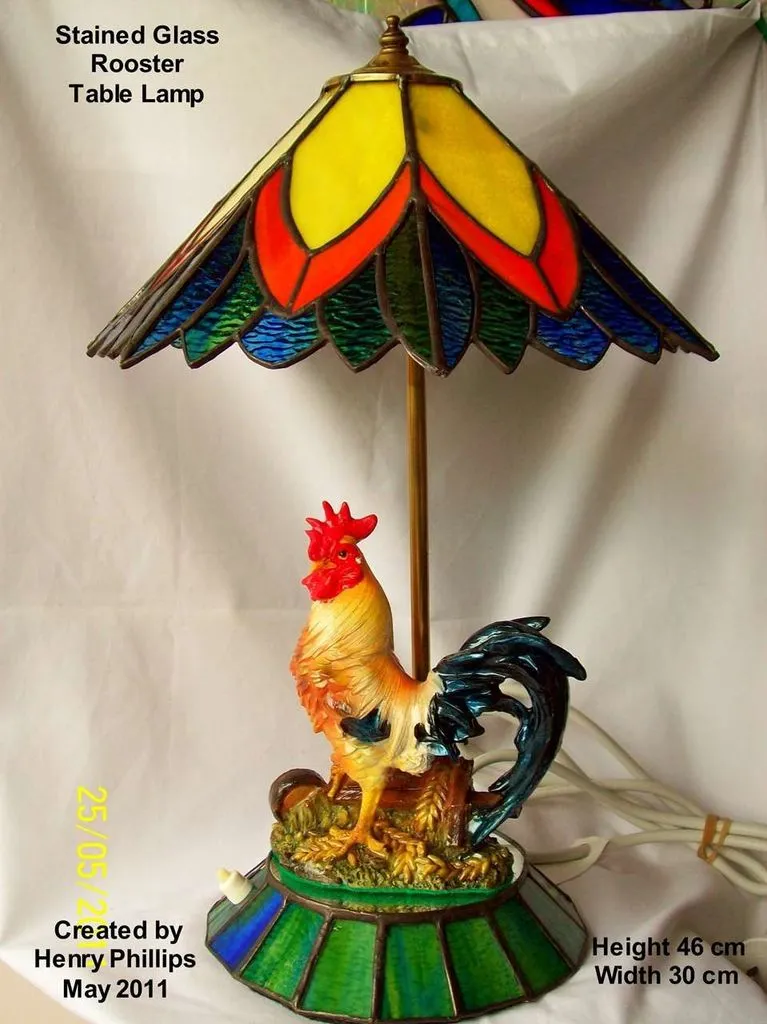 Rooster Stained glass table lamp