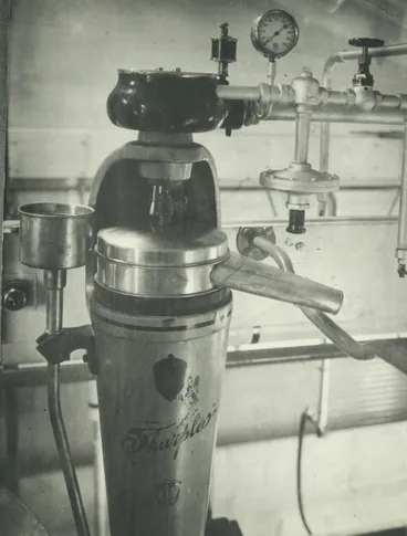 Image: Glaxo Manufacturing Company (NZ) Limited. Separator, Bunnythorpe factory, 1920