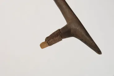 Image: Uhi ta moko (tattooing instrument)