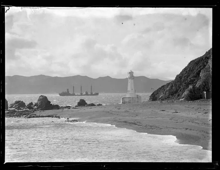 Lower Pencarrow Lighthouse, Wellington, 1932