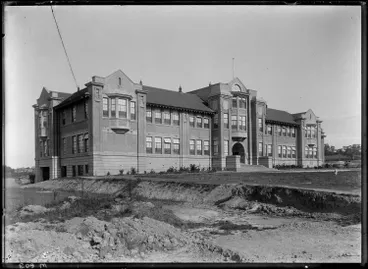 Image: Mt Albert Grammar School, Alberton Avenue, 1926