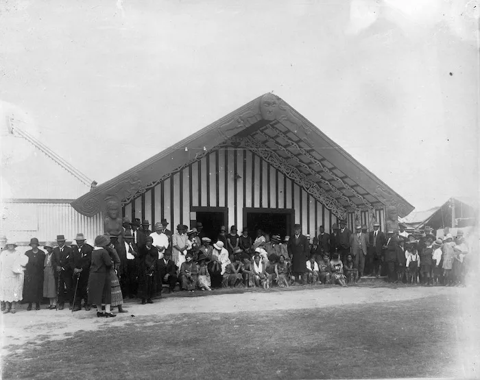 The meeting house Rongomai Aniwaniwa at Te Rāhui Marae, Tikitiki