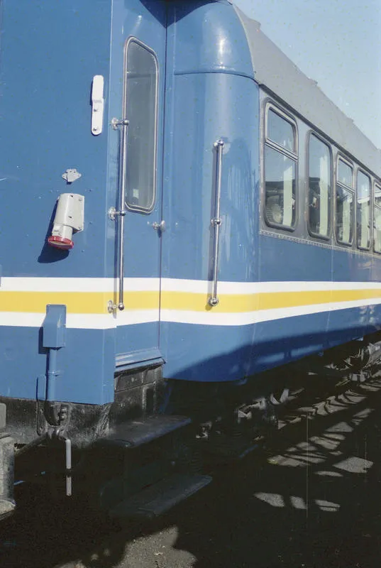 Photograph of Blue Streak railcar
