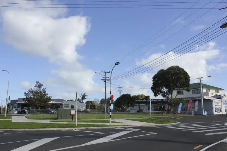 Shops on Wharf Road, Te Atatu Peninsula.