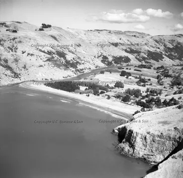 Image: LeBons Bay - Banks Peninsula (13486/13505)