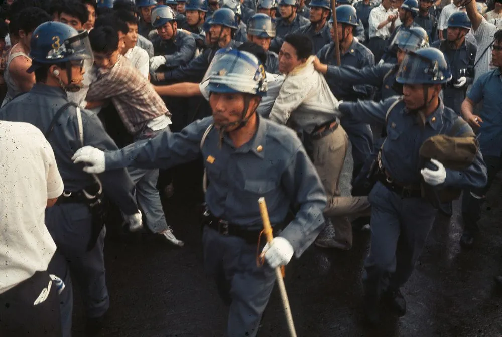 Japan series: student demonstration