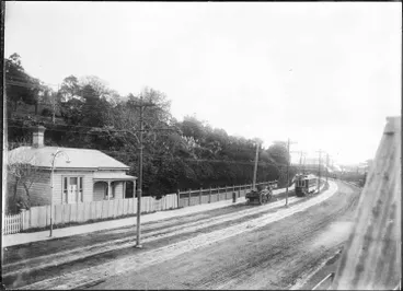 Image: Beach Road, Auckland Central, 1914