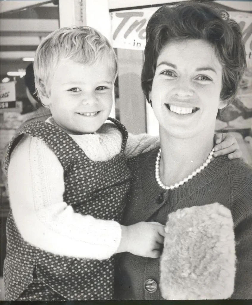 Winners, Shoppers Paradise Mother & Child competition