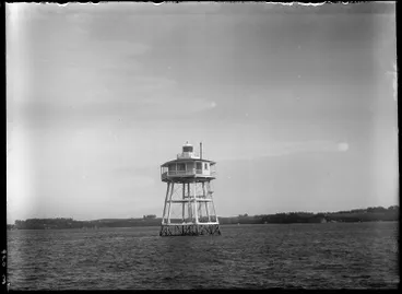 Image: Bean Rock lighthouse, Waitematā Harbour, 1905