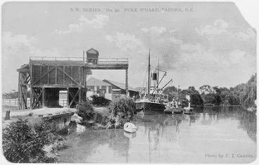 Image: Puke Wharf, Paeroa