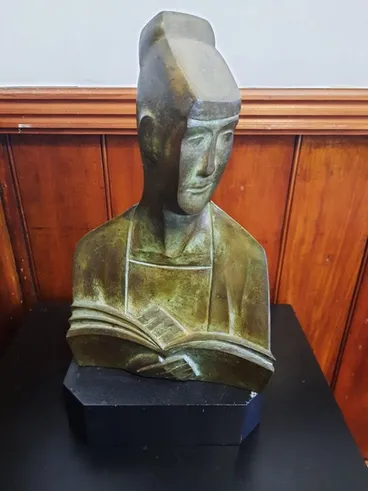 Image: Bronze bust of Katherine Mansfield