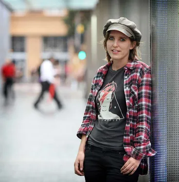 Experience of mental illness: as a teenager Image: Experience of mental illness: as a teenager