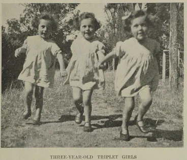 Image: Three-year-old triplet girls