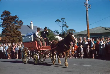 Image: Auckland Harbour Bridge opening day parade, Queen Street Northcote Point, 1959